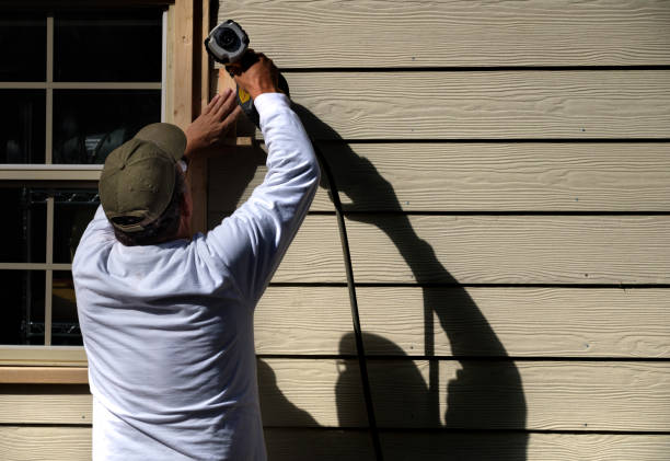 Best Insulated Siding Installation  in Gallatin, MO